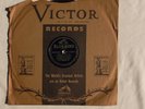 Glenn Miller - 78rpm single 10-inch – Bluebird #B-11230 Chattanooga Choo Choo