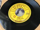 SUN RECORDS - 316 JOHNNY CASH - Thanks A lot/Luther Played The Boogie -45rpm Ex