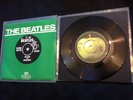 THE BEATLES NEAR MINT ORIGINAL VINYL 7