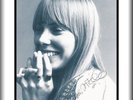JONI MITCHELL - MUSIC LEGEND - RARE HAND SIGNED AUTOGRAPH
