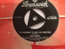 BING CROSBY IT'S BEGINNING TO LOOK LIKE CHRISTMAS UK BRUNSWICK 7