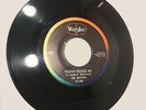 45rpm Please Please Me / Ask Me Why Beattles (mispelled) Vee Jay 498 Beatles