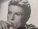 DAVID BOWIE CHANGES ONE BRAND NEW SEALED RE-ISSUE LP ON 180 GRAM VINYL