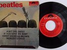 LES BEATLES AIN'T SHE SWEET vinyle 45 tours