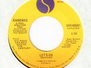 Punk THE RAMONES Let's Go / Do You Remember Rock n Roll Radio SIRE usa 45 VG