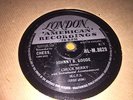 CHUCK BERRY : JOHNNY B. GOODE / AROUND AND AROUND. UK.78rpm (1958)