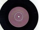 ELVIS PRESLEY TOO MUCH 45 HMV 45-POP 330 GOLD LETTERING