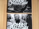 Le vinyle blanc et le vinyle noir Mon Pays C’est L’amour de JOHNNY HALLYDAY.