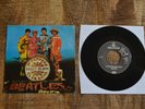 Beatles Sgt Pepper's Lonely Hearts Club Band 45 rpm R6016 Parlophone Holland EX