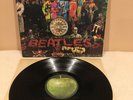 THE BEATLES - Sgt. Peppers Lonely Hearts Club Band, 1971 SMAS 2653, VG+ Vinyl LP