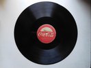 Disque publicitaire rarissime COCA COLA gravé sur1 seule face  diamètre  (40 cm)