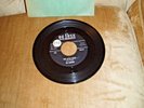 DOO WOP 45rpm - THE CHANTERS - FIVE LITTLE KISSES - ON DE LUXE  VG+ ORIGINAL