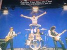 QUEEN / Otro Mas Que Muerde El Polvo 7