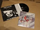 Razor	Violent restitution LP + Armed & Dangerous LP  WOM  MINT  GREAT