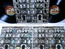 ST MARKS PLACE NYC 1975 COVER LED ZEPPELIN PHYSICAL GRAFFITI 2 LP VINYL EX RARE