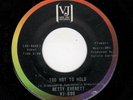 NORTHERN/DEEP SOUL-BETTY EVERETT-VEE JAY 699-TOO HOT TO HOLD/I DON'T HURT ANYMOR