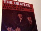 1966 The BEATLES Yellow Submarine / Eleanor Rigby 45 picture sleeve 5715 PLAY EX