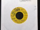 Unknown Artist - Gimme A Little Kiss Will Ya, Huh? 7