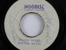 Reggae 45 RHYTHM RULERS Mudies Mood MOODISC HEAR