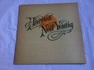 NEIL YOUNG - HARVEST - VINYL LP ( 1972 ) ORIGINAL UK Issue / Gatefold sleeve