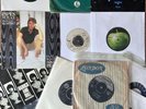 BEATLES & RELATED : APPLE , PARLOPHONE SINGLES & 10 x 60’s HITS VARIOUS