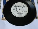 Dean Webb - Warm Your Heart / Hey Miss Fanny (promo)