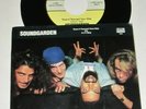 Soundgarden - Room A Thousand Years Wide 7