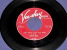 *JIMMY REED * Baby, Don't Say That No More/ Ain't That Loving You * VJ 168 - Exc