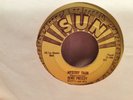 ELVIS PRESLEY 45 Mystery Train SUN 70's reissue GREAT COPY