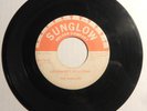 THE SUNGLOWS w/ JOE BRAVO Celoso/Los Hombres No Lloran 45 Sunglow Tex Mex Tejano