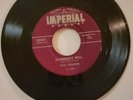 Fats Domino - Blueberry Hill / Honey Chile 7