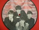 Beatles  * I WANT TO HOLD YOUR HAND * NM  BRITISH IMPORT  7