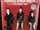 JONAS BROTHERS 