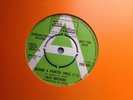 ISLEY BROTHERS - BEHIND A PAINTED SMILE ,TAMLA MOTOWN TMG 693 GREEN DEMO  EX+