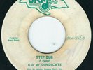The Palm Three (Junior Ross & The Spears - Step It Out / Dub - JRM INC 7” 45T ?