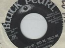 RARE NORTHERN SOUL ORIGINAL THE INSPIRATIONS TOUCH ME, HOLD ME, KISS ME