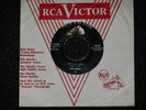 ELVIS PRESLEY That's All Right / Blue Moon Of Kentucky 45 RCA Victor 47-6380 SUN