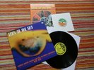 VINYL LP - LOOK AT THE SUN / VARIOUS ARTISTS (LTD 60'S COMP - INC. T2 7