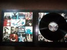 U2 Achtung baby vinyl LP 1991, First pressing plus 12'' promo art prints Rare