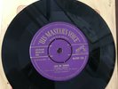 LOVE ME TENDER   - ELVIS PRESLEY HMV 45 POP 253 GOLD LABEL