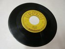 ROCKABILLY - DICK PENNER - CINDY LOU  /  YOUR HONEY LOVE -1957 SUN 282 VG