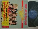 THE RUNAWAYS LIVE / WITH AUTOGRAPHED SHEET & PINUPS