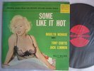 MARILYN MONROE SOME LIKE IT HOT / 60'S FLIP BACK COVER