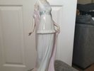 Lladro figurine 5788 Talk Of The Town without box