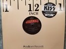 KISS 12