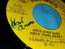 Hank Aaron Signed 45 Music Record Richard Popcorn Wylie 1973 Move Over Babe K715
