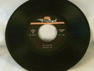 VTG 45 RPM ARABIC ROYAL RT 920  1559  INSTRUMENTAL   EGYPT IRAN ??  VG+ 1960 ?