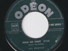 The BEATLES * Hold Me Tight * 1964 French Only Juke Box single * Green MO 20005