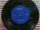 RARE-LIONEL RICHIE-RUNNING/SHAKIN STEVENS THE BOP WONT STOP-MALAYSIA PROMO EP