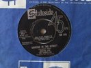 MARTHA & THE VANDELLAS - Dancing In The Street   7